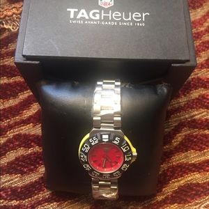 💰💰CLOSET CLEARANCE PRICE‼️TAG HEUER (NEW) WATCH
